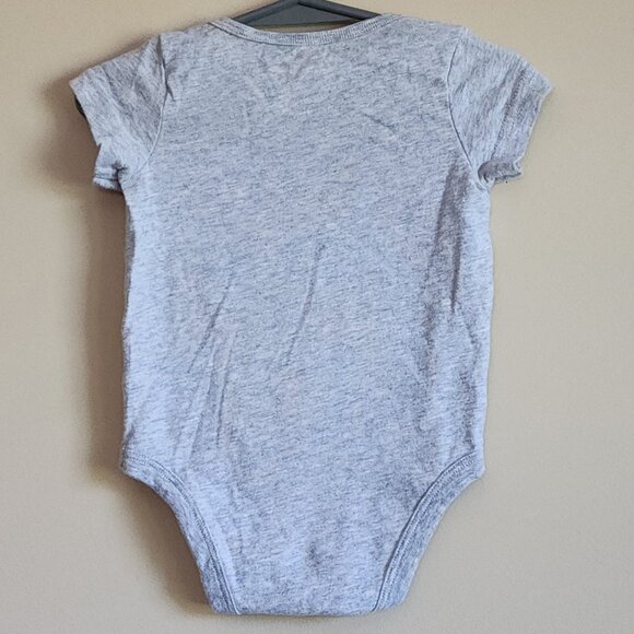 Jumping Bean - I'm About to Blow Up Your News Feed Bodysuit. Size 6 Months - Picture 4 of 5